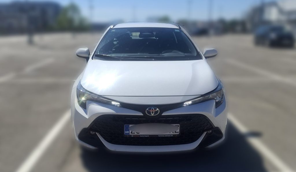 blur bez tablica toyota2acrop apex driving